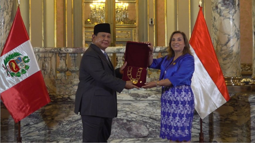 Prabowo Subianto Menerima Penghargaan Grand Collar de la Orden El Sol del Peru di Lima